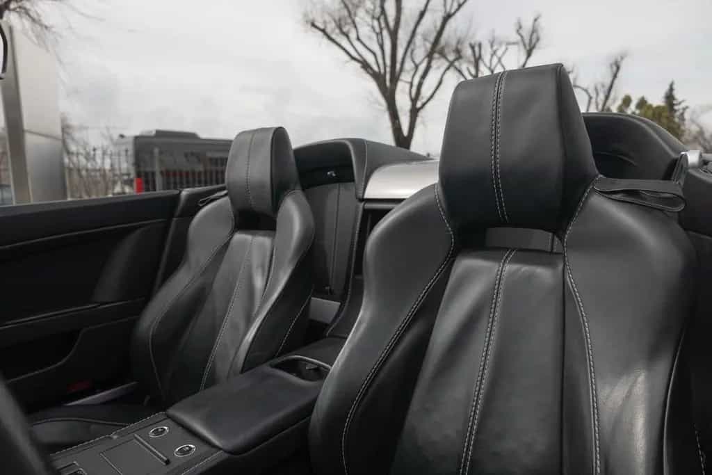 Aston Martin V8 Vantage Roadster 4.3l Sportshift 08/2007-photo-23