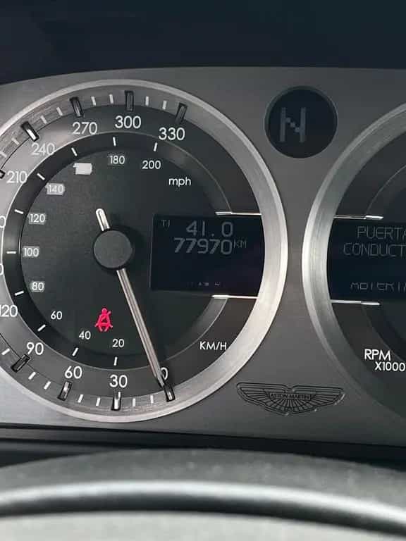 Aston Martin V8 Vantage Roadster 4.3l Sportshift 08/2007-photo-24