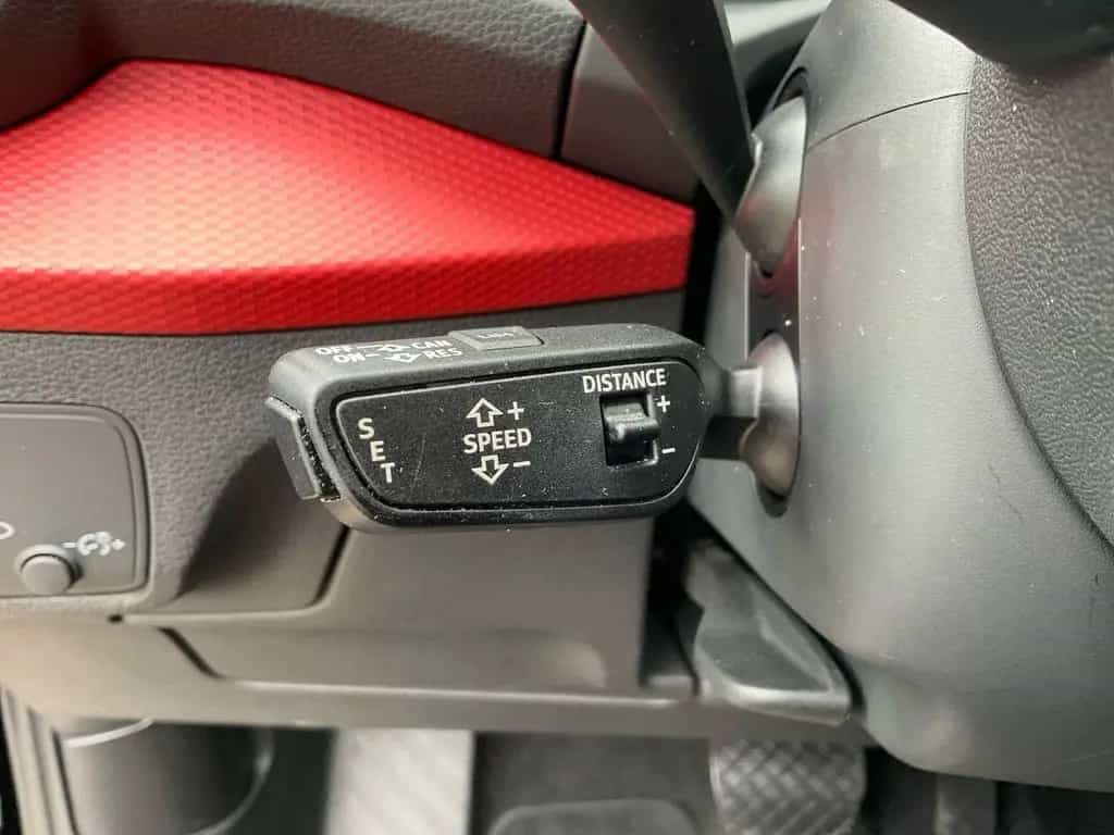 Audi Q2 sport 2.0 TFSI quattro ACC LED KEYLESS NAVI 06/2018-photo-24