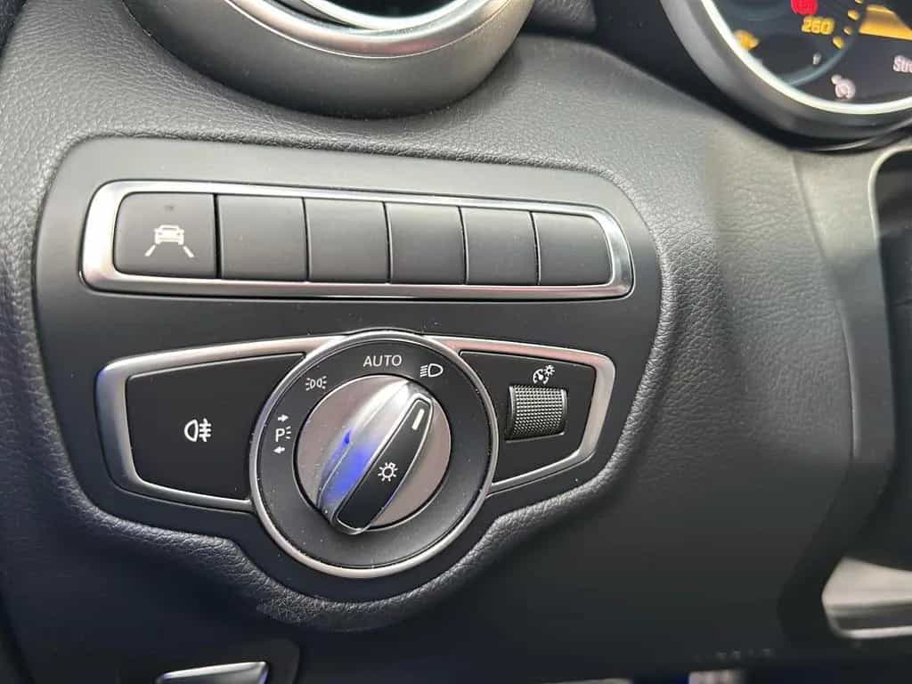 Mercedes-Benz Cabrio*AMG*Burmester*DigitalCockpit*Multibeam* 08/2018-photo-23