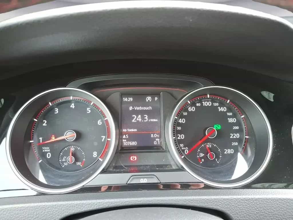 Volkswagen Golf GTI 2.0 TSI DSG CLUBSPORT #Pano #Xenon 07/2016-photo-22