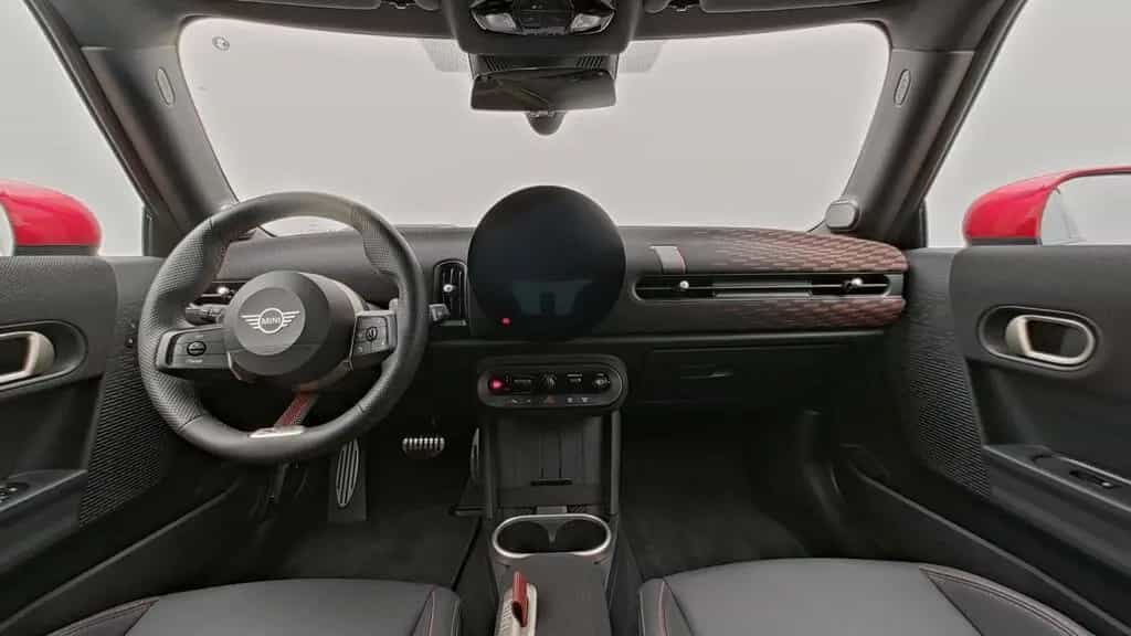 MINI John Cooper Works 12/2024-photo-11
