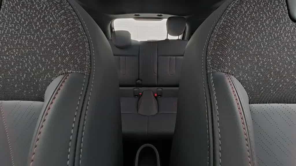 MINI John Cooper Works 12/2024-photo-13