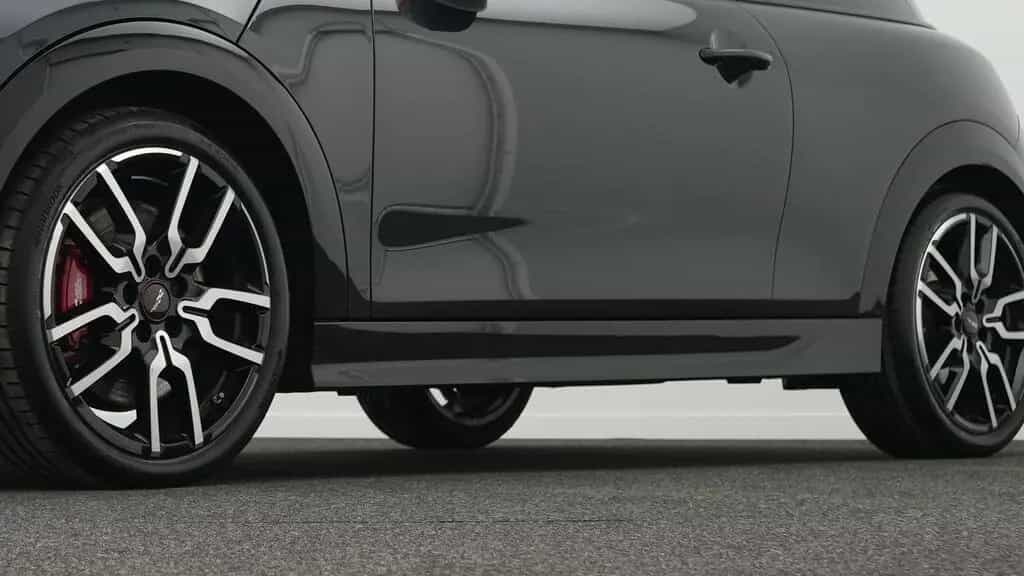 MINI John Cooper Works 12/2024-photo-19