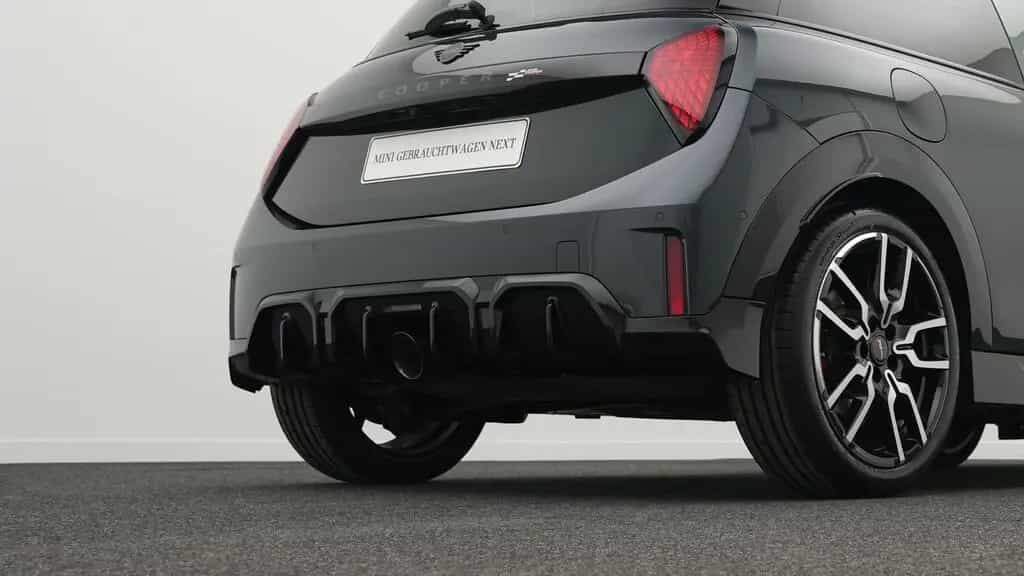 MINI John Cooper Works 12/2024-photo-20