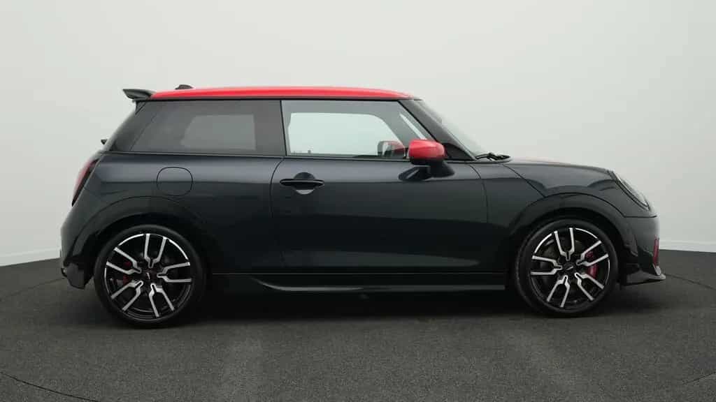 MINI John Cooper Works 12/2024-photo-3