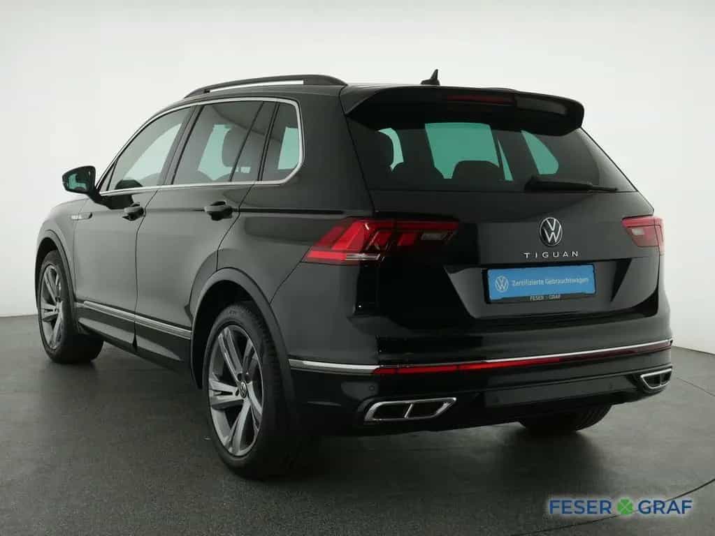 Volkswagen Tiguan R-Line 2.0 TDI DSG Navi AHK Kamera LED 02/2024-photo-11