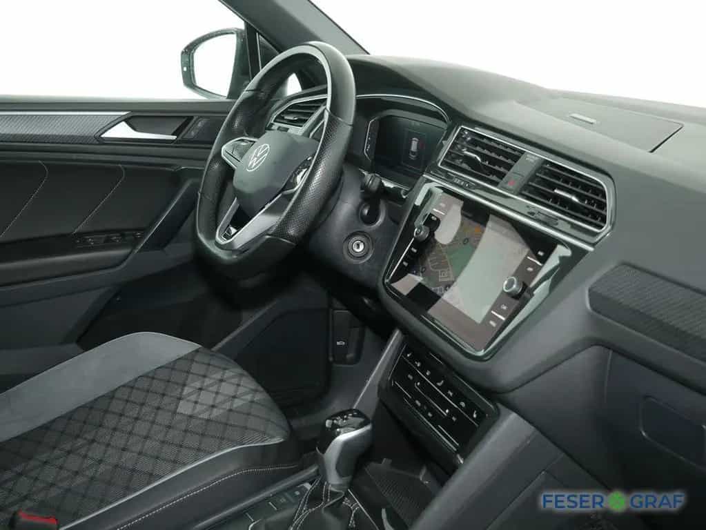 Volkswagen Tiguan R-Line 2.0 TDI DSG Navi AHK Kamera LED 02/2024-photo-4