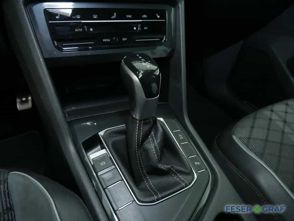 Volkswagen Tiguan R-Line 2.0 TDI DSG Navi AHK Kamera LED 02/2024-photo-8