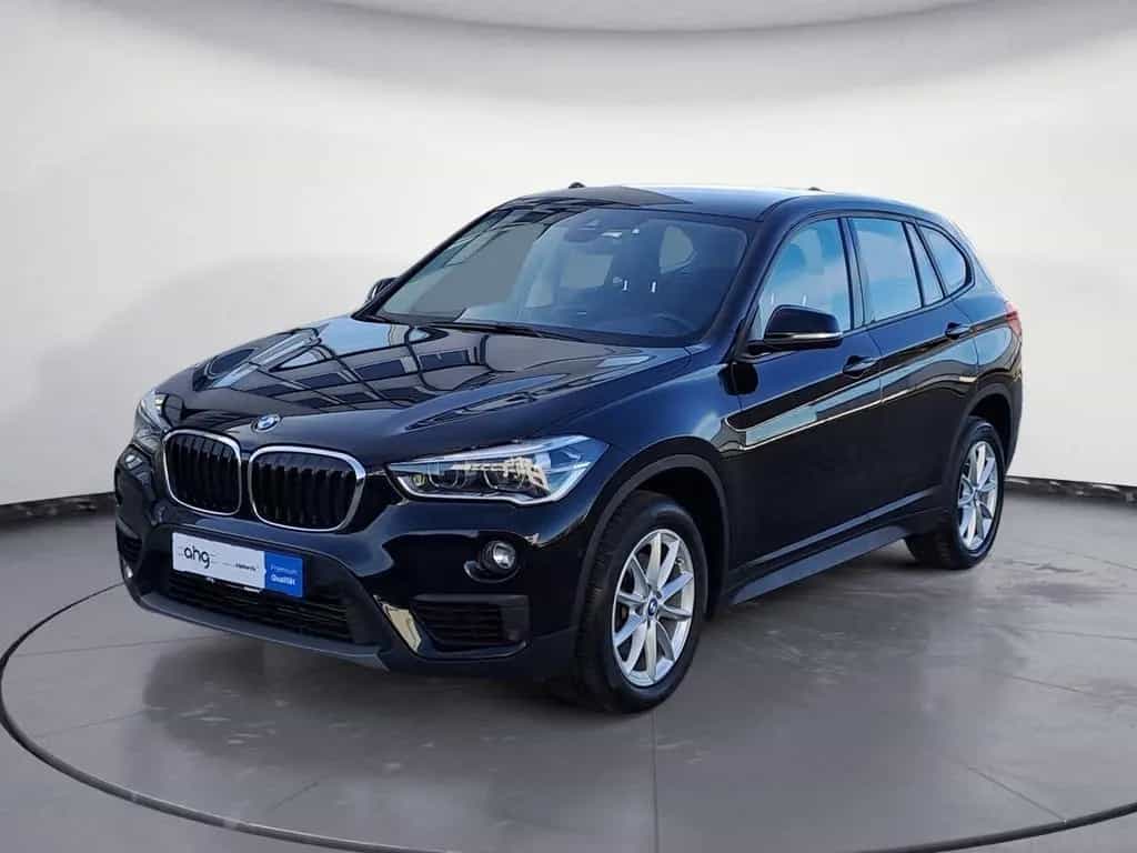 BMW X1 sDrive18iA Advantage Navi LED Sitzheizung PDC 02/2018-photo-1