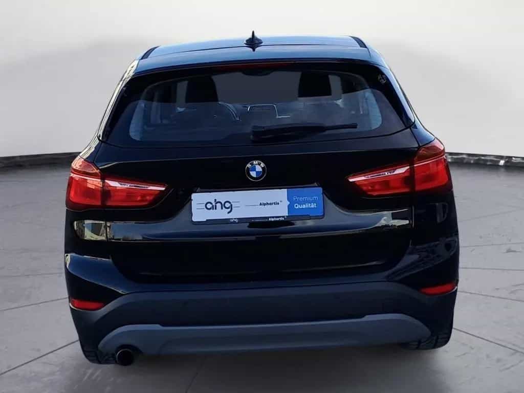 BMW X1 sDrive18iA Advantage Navi LED Sitzheizung PDC 02/2018-photo-4