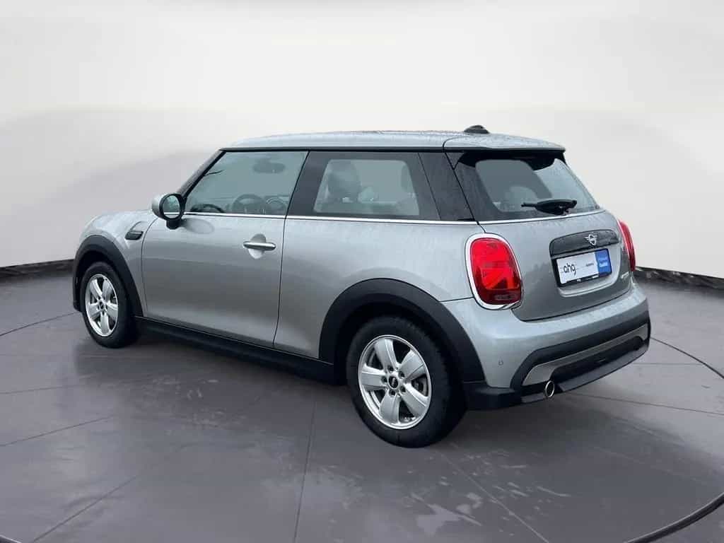 MINI Cooper Essential Trim Steptronic Klimaaut. PDC S 12/2022-photo-2