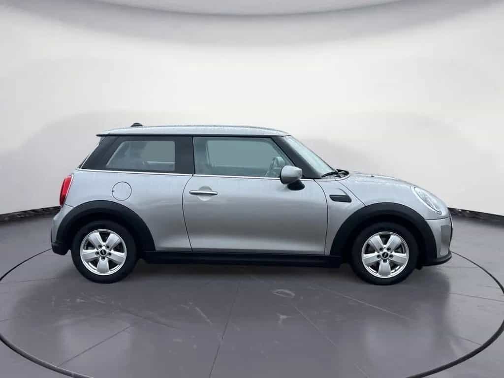 MINI Cooper Essential Trim Steptronic Klimaaut. PDC S 12/2022-photo-4