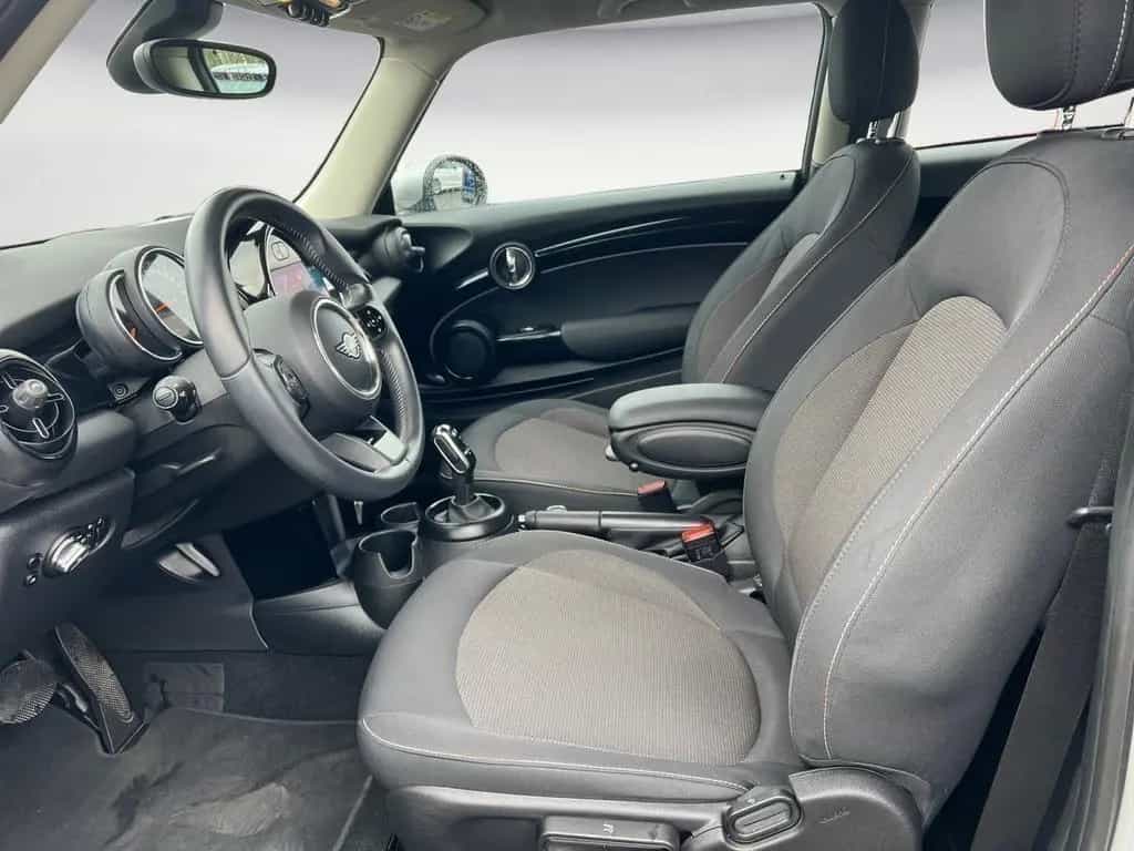 MINI Cooper Essential Trim Steptronic Klimaaut. PDC S 12/2022-photo-6