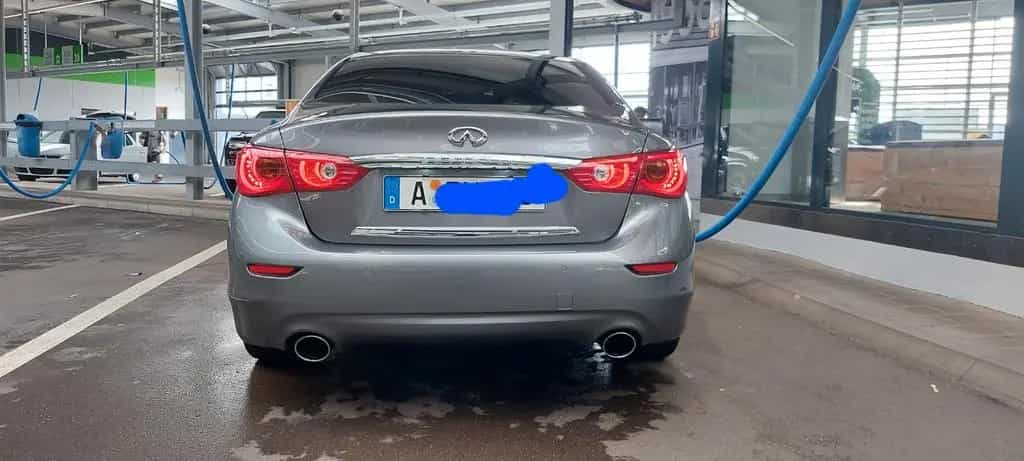 Infiniti Q50 2.0t Premium Automatik Premium 04/2016-photo-3
