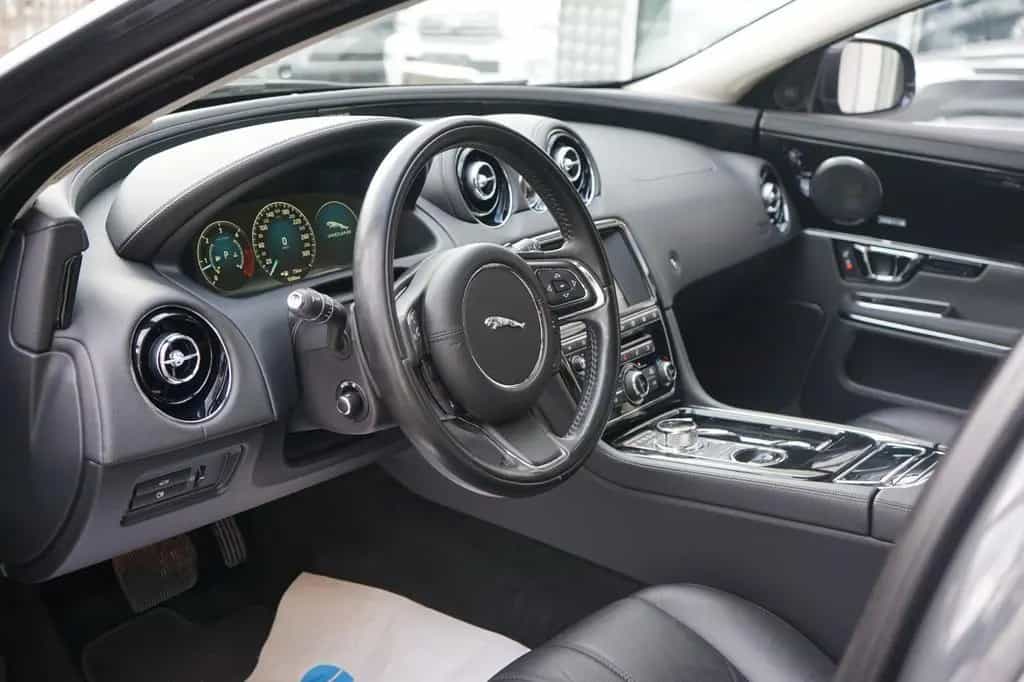 Jaguar XJ D300 LUXURY*PANORAMA* 05/2019-photo-14