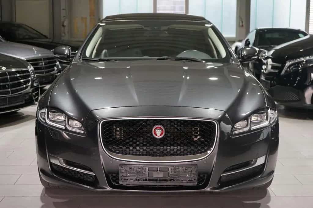 Jaguar XJ D300 LUXURY*PANORAMA* 05/2019-photo-4
