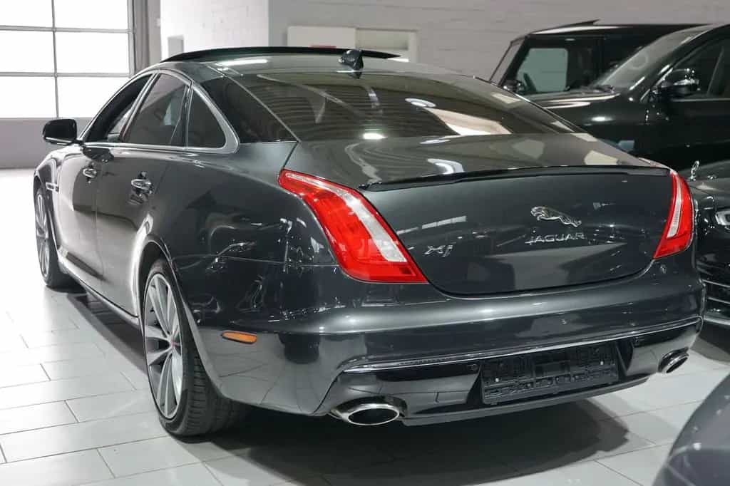 Jaguar XJ D300 LUXURY*PANORAMA* 05/2019-photo-8