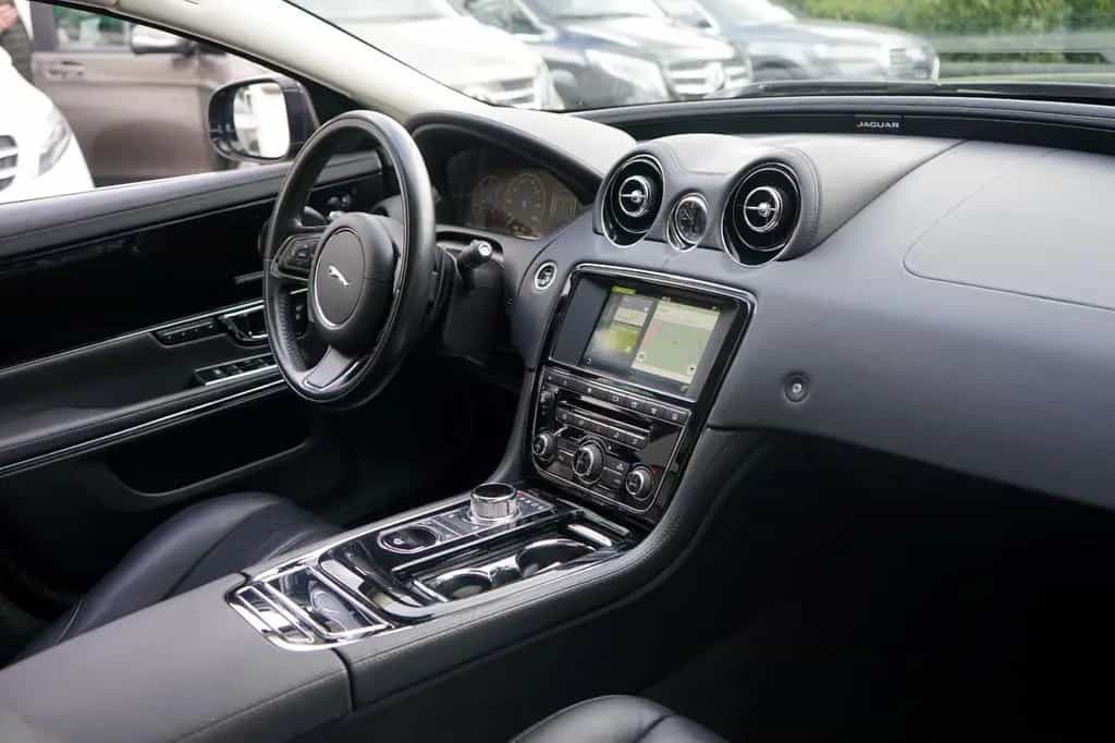 Jaguar XJ D300 LUXURY*PANORAMA* 05/2019-photo-9