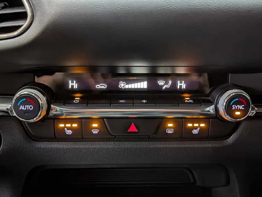 Mazda CX-30 2.0L e-SKYACTIVE-X Homura HUD Cam ACC 18" 06/2023-photo-20