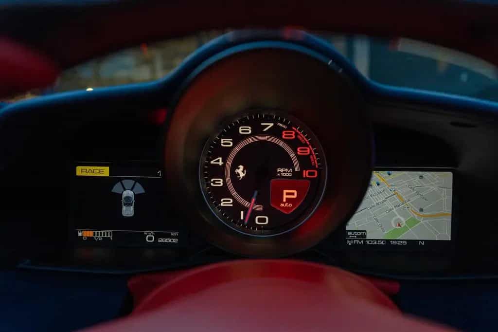Ferrari 488 Spider Spider 05/2017-photo-9