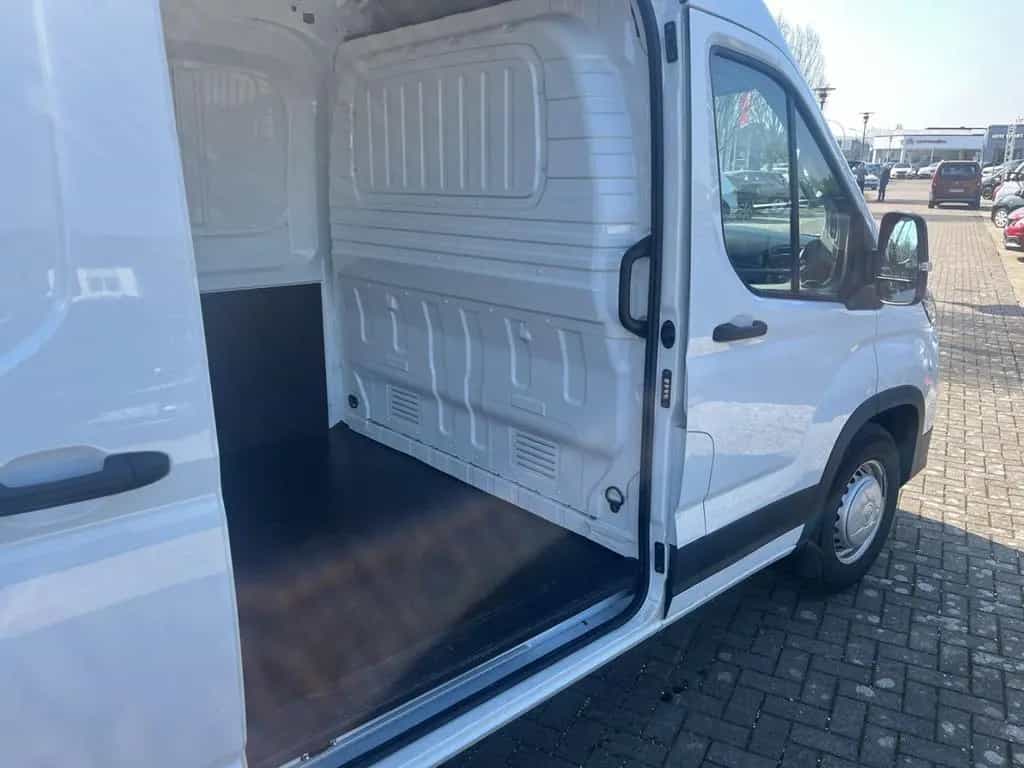 Maxus Deliver 9 Deliver9 2.0 Diesel Panel Van L3H2 FWD Base inkl 06/2024-photo-9