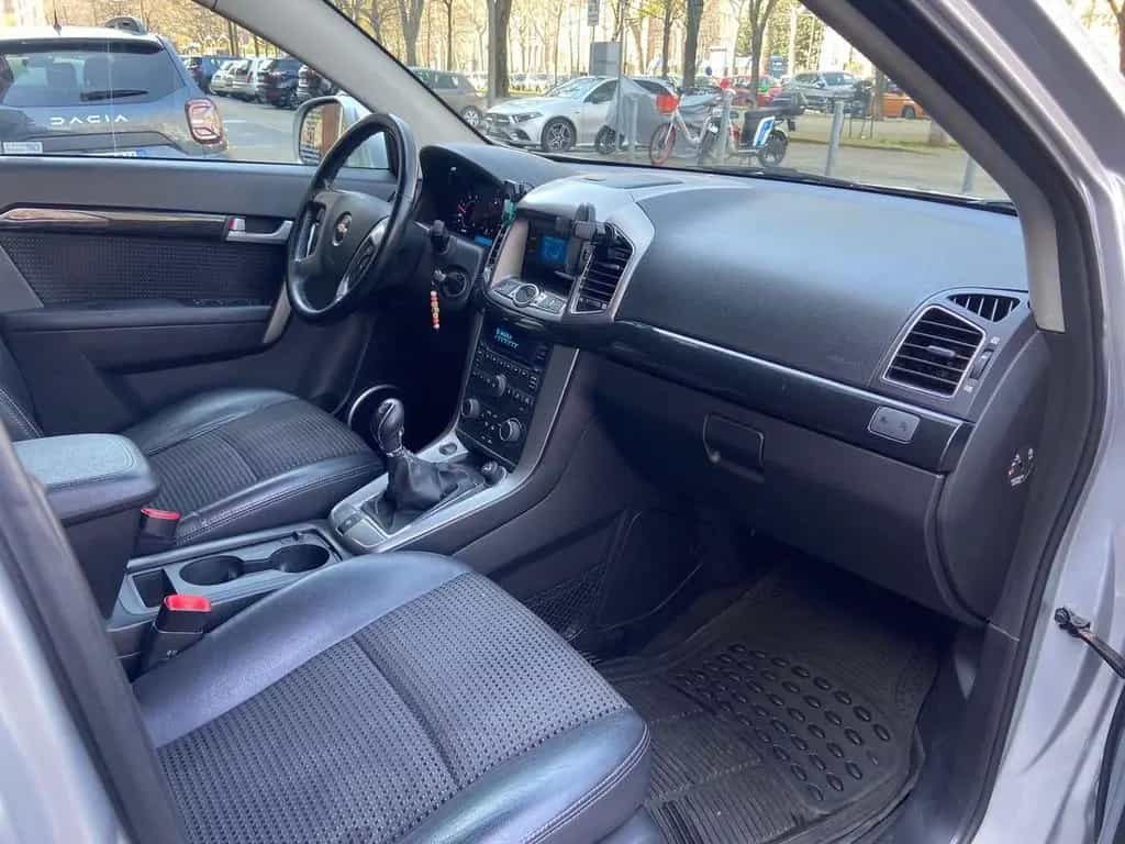 Chevrolet Captiva LT 2.2 VCDi #10087 07/2013-photo-9