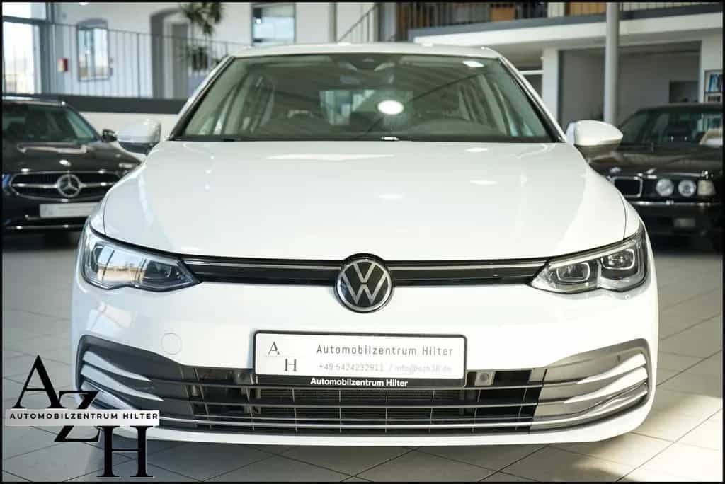 Volkswagen Golf VIII Carplay / Navi / Start - Stop 05/2020-photo-1