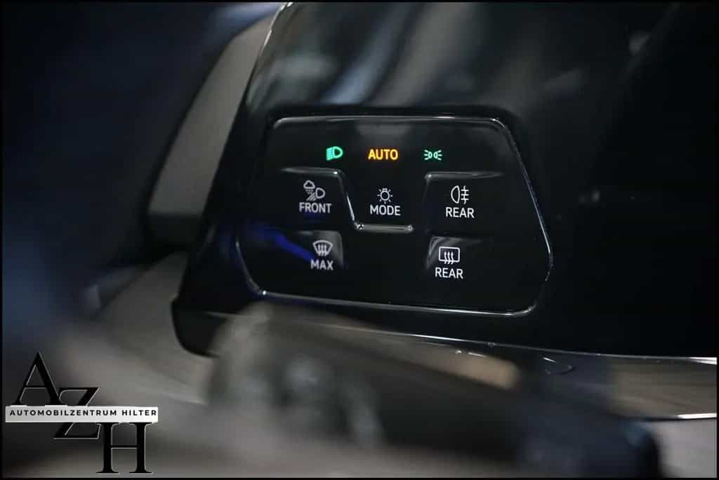 Volkswagen Golf VIII Carplay / Navi / Start - Stop 05/2020-photo-15