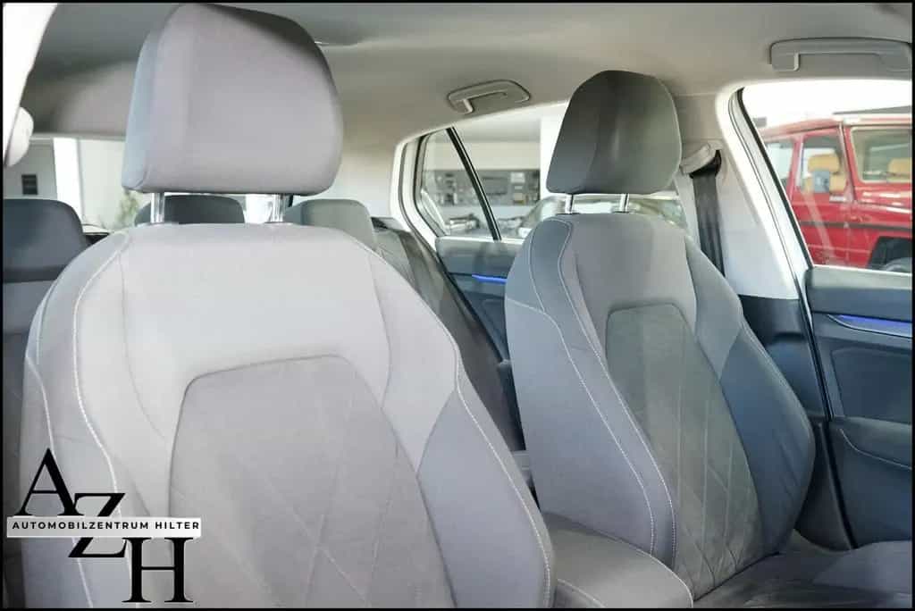 Volkswagen Golf VIII Carplay / Navi / Start - Stop 05/2020-photo-9