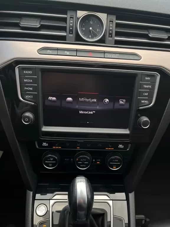 Volkswagen Passat Variant Highline/AHK/ACC/DCC/KAM/CarPlay 08/2015-photo-26