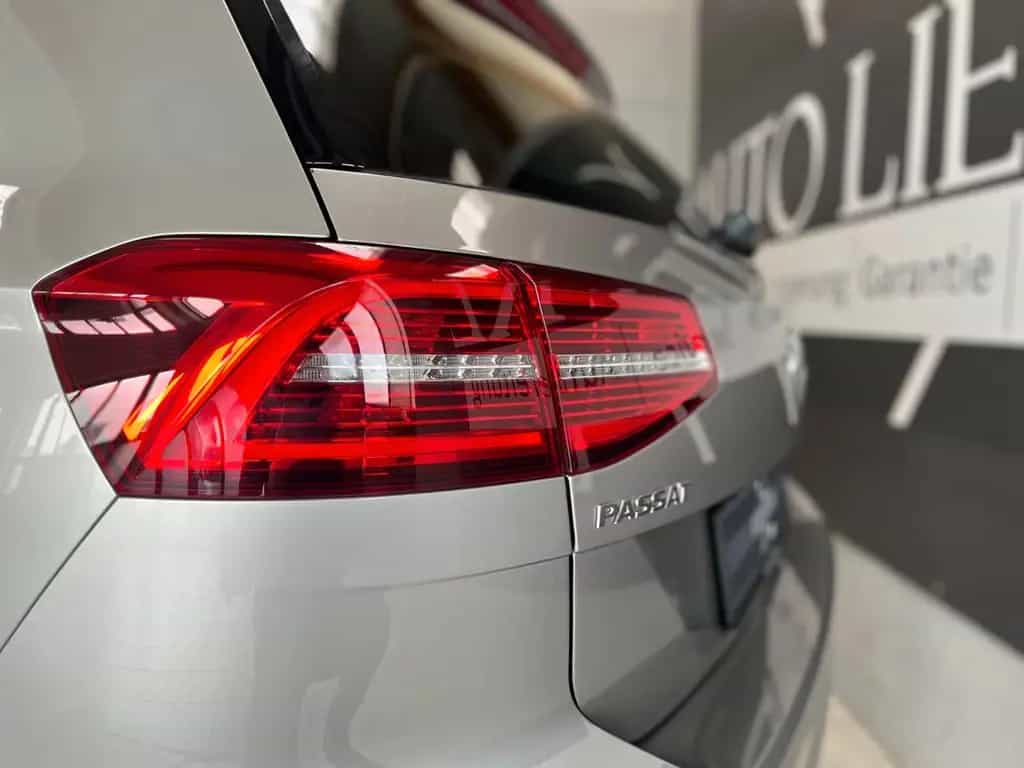 Volkswagen Passat Variant Highline/AHK/ACC/DCC/KAM/CarPlay 08/2015-photo-6