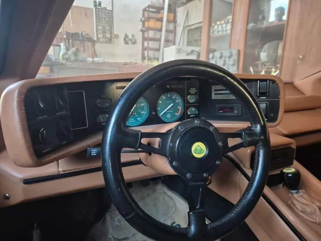 Lotus Esprit 07/1977-photo-0