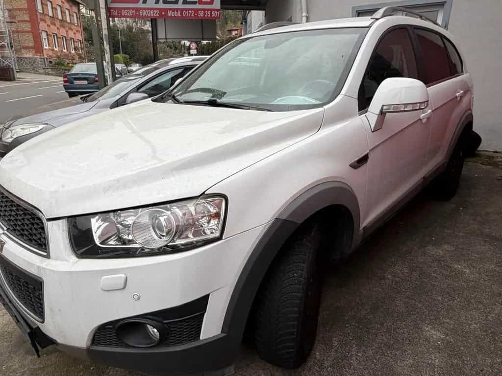 Chevrolet Captiva 2.2TD LT+ AWD 7-Sitzer 04/2013-photo-4