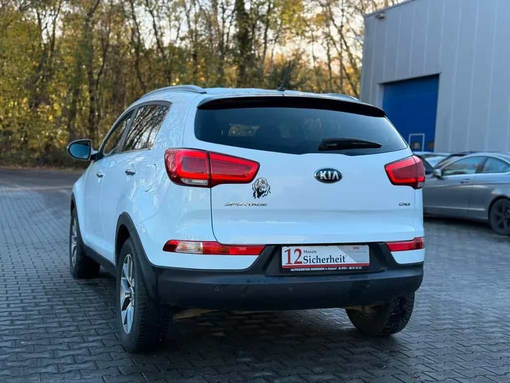 Kia Sportage Attract Garantie* PDC* nur 56.991 Km 10/2015-photo-10