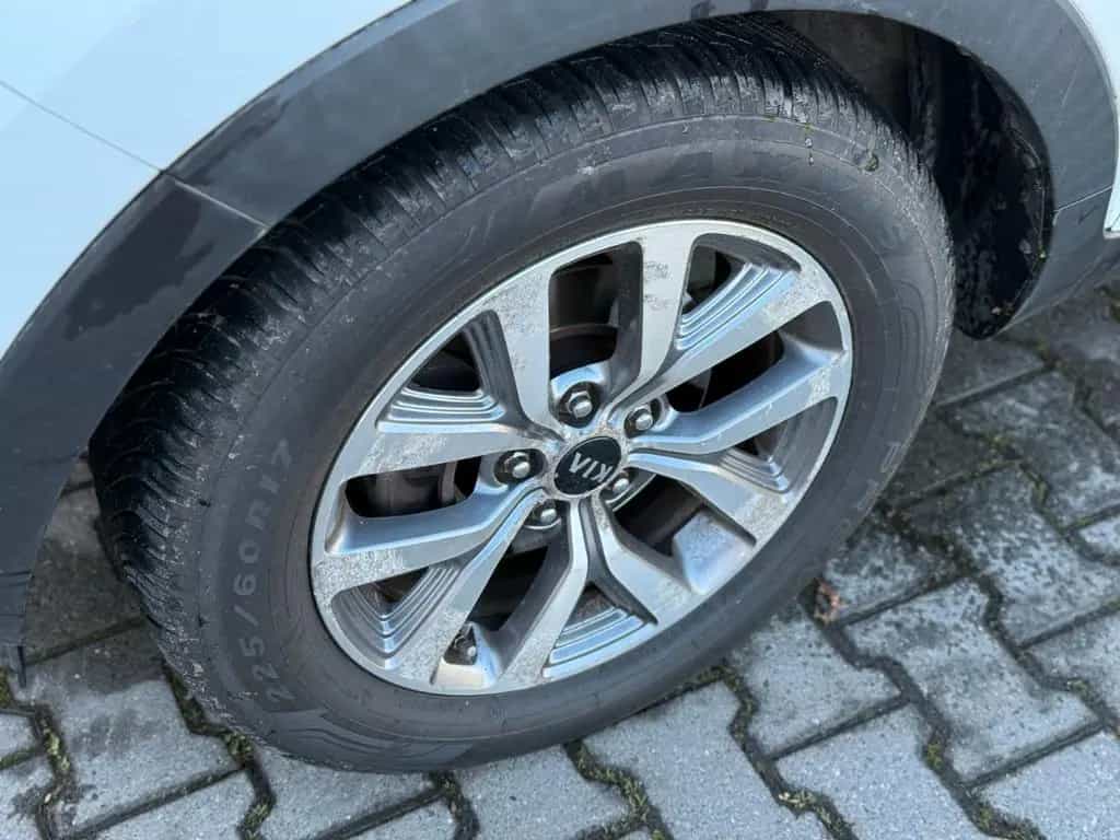 Kia Sportage Attract Garantie* PDC* nur 56.991 Km 10/2015-photo-13