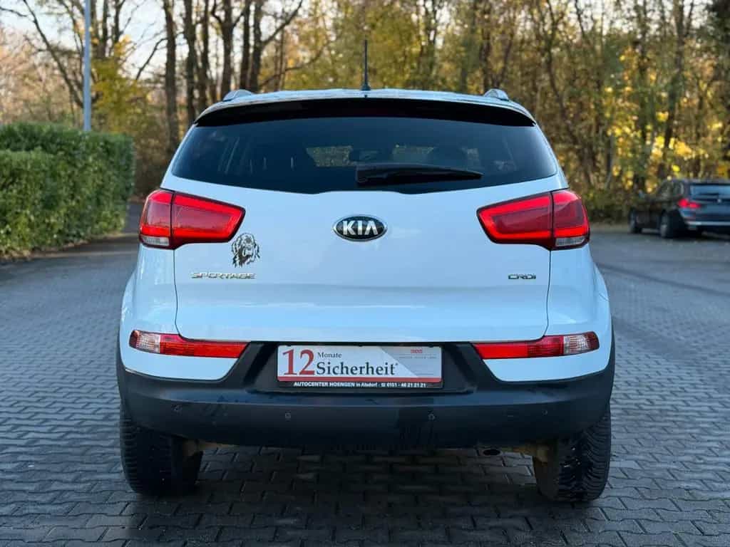 Kia Sportage Attract Garantie* PDC* nur 56.991 Km 10/2015-photo-7