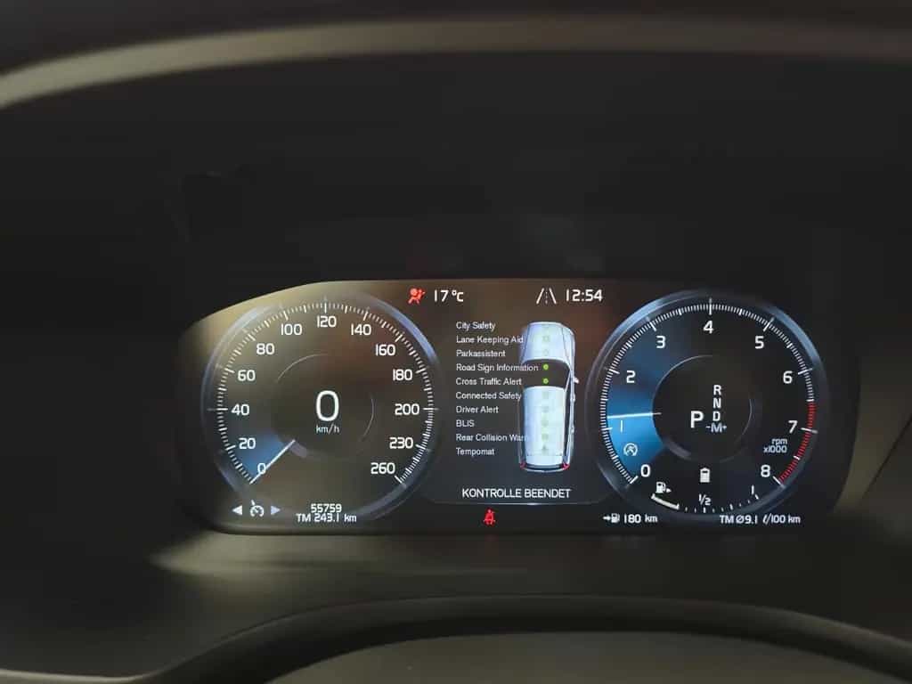 Volvo V60 B4 Geartronic/Totwinkel/Lane/ACC/Cam/AHK/DAB 10/2020-photo-19