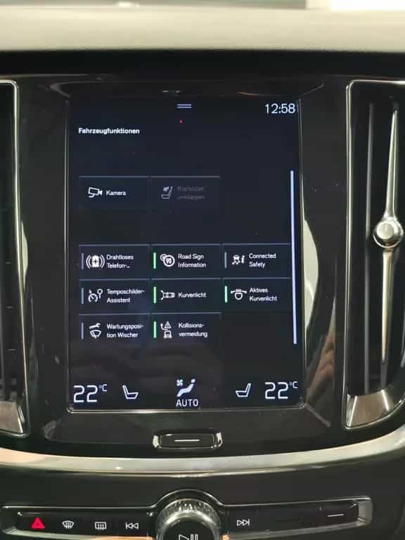 Volvo V60 B4 Geartronic/Totwinkel/Lane/ACC/Cam/AHK/DAB 10/2020-photo-29