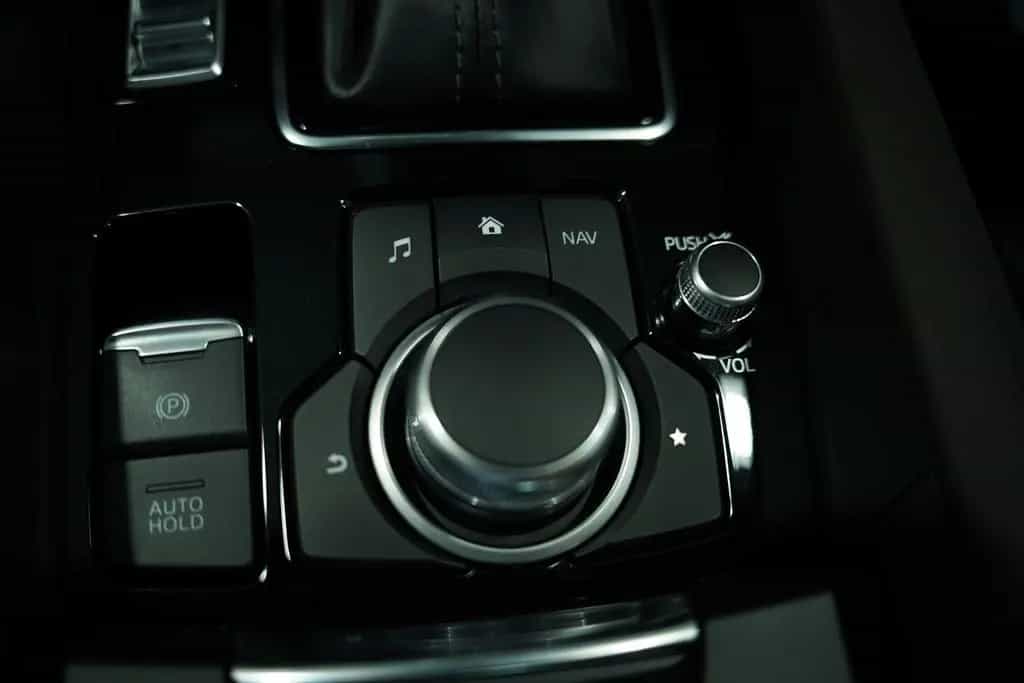 Mazda 6 SKYACTIV Aut. *1.HD *ACC *Pano *HUD *Takumi 03/2019-photo-32