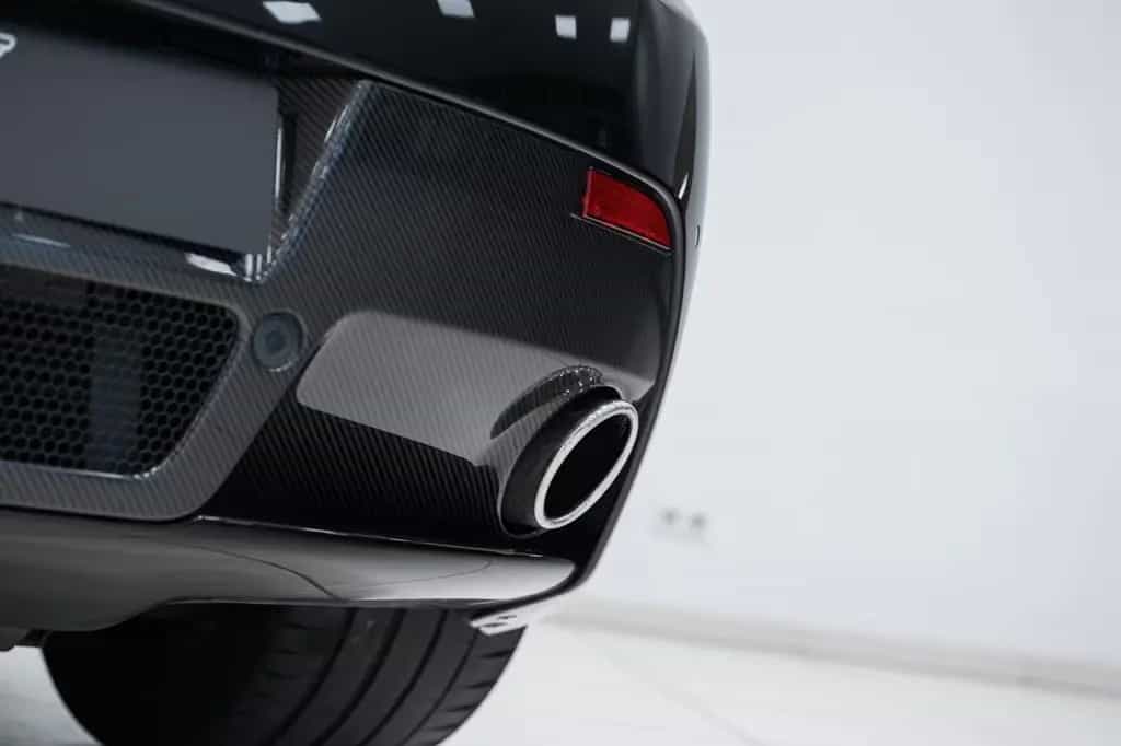 Aston Martin V12 Vantage | Manual | Carbon Black Edition | 12/2013-photo-10