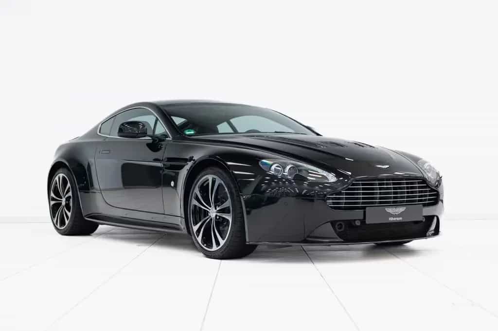 Aston Martin V12 Vantage | Manual | Carbon Black Edition | 12/2013-photo-20