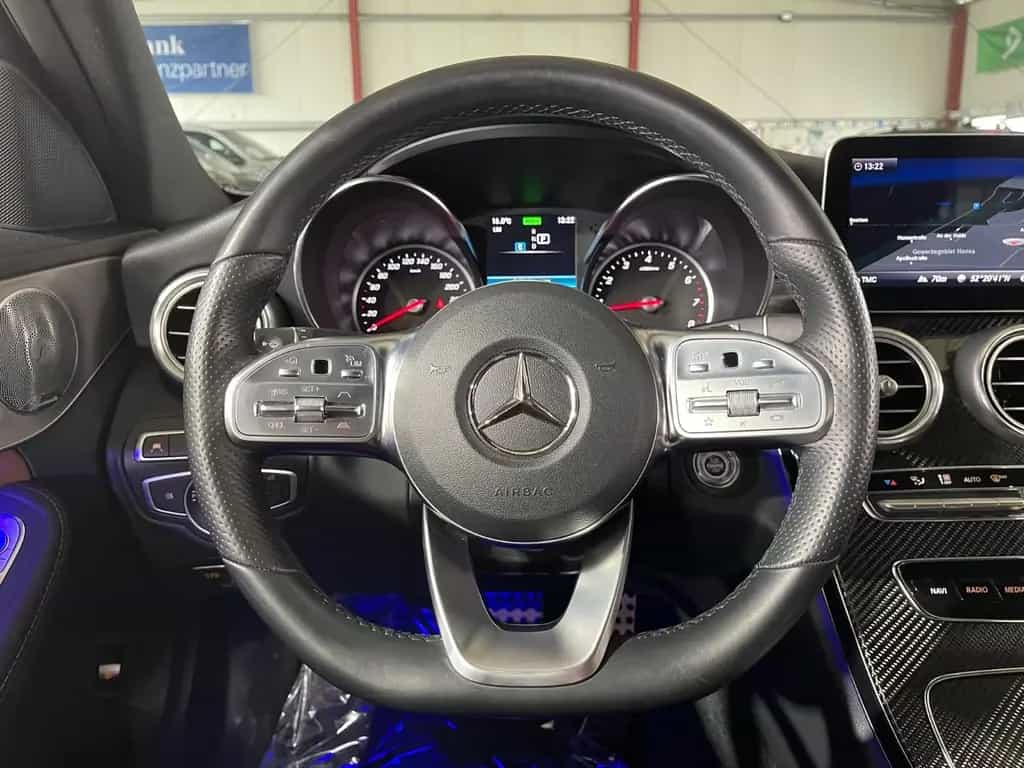 Mercedes-Benz C-Class 300+LIMOUSINE+AMG LINE+BURMESTER+SHZ+GARANTIE 10/2019-photo-24