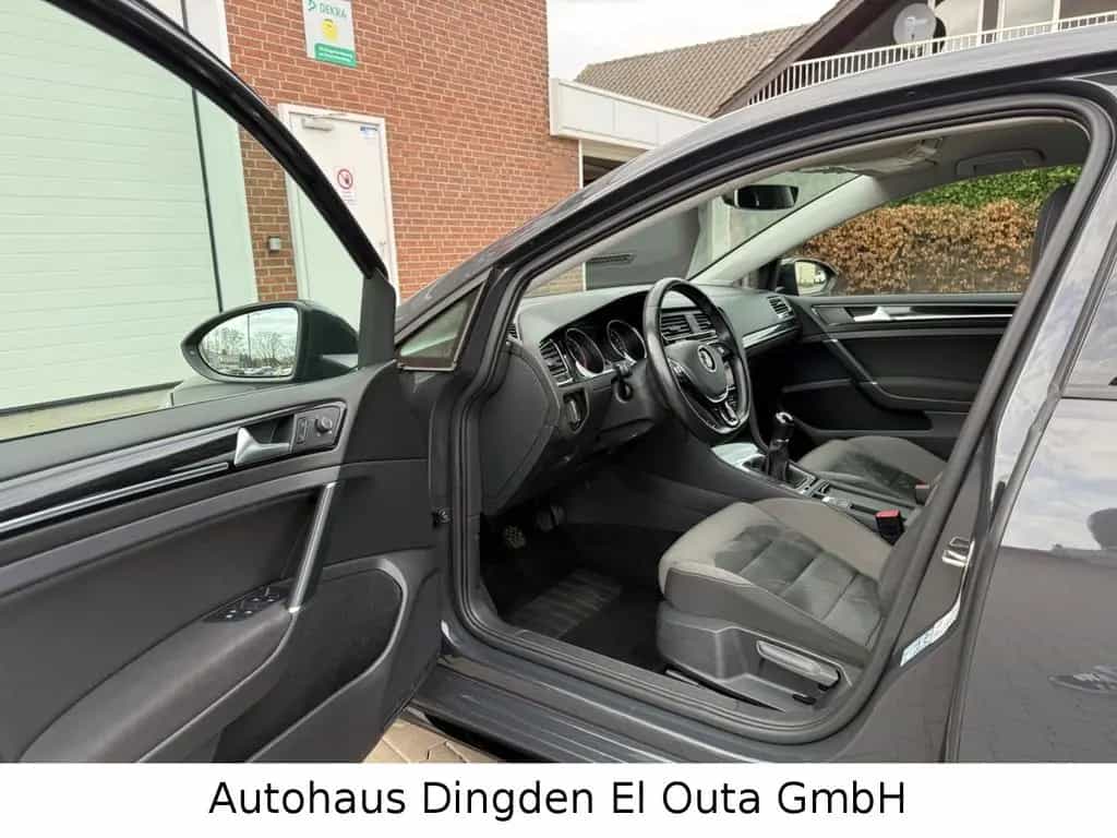 Volkswagen Golf VII Lim. 1.5 TSI Highline/R Line 07/2019-photo-12