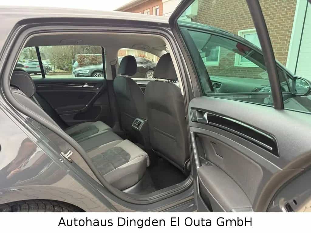 Volkswagen Golf VII Lim. 1.5 TSI Highline/R Line 07/2019-photo-17