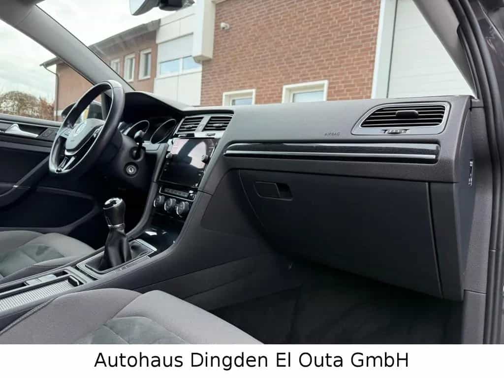 Volkswagen Golf VII Lim. 1.5 TSI Highline/R Line 07/2019-photo-20
