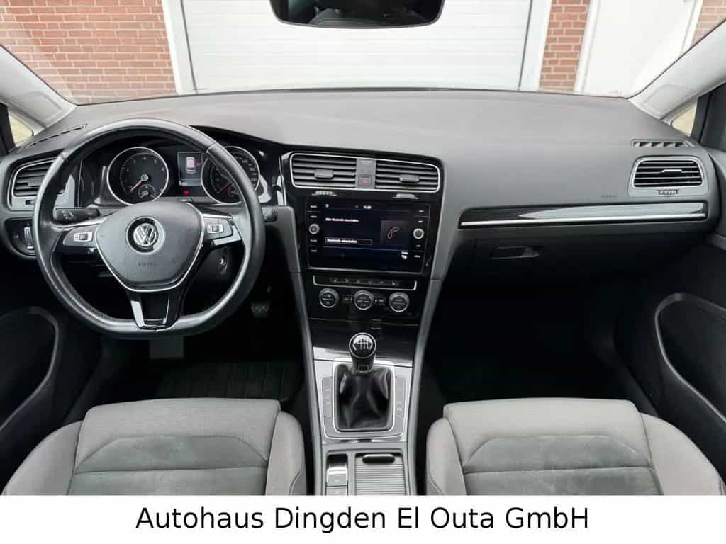 Volkswagen Golf VII Lim. 1.5 TSI Highline/R Line 07/2019-photo-23