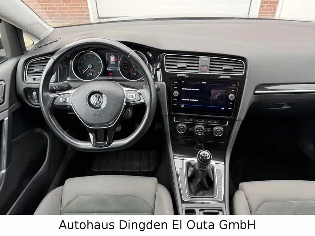 Volkswagen Golf VII Lim. 1.5 TSI Highline/R Line 07/2019-photo-24
