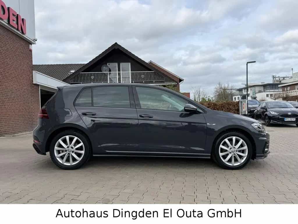 Volkswagen Golf VII Lim. 1.5 TSI Highline/R Line 07/2019-photo-5