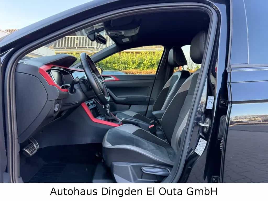 Volkswagen Polo VI 2.0 TSI GTI 06/2018-photo-11